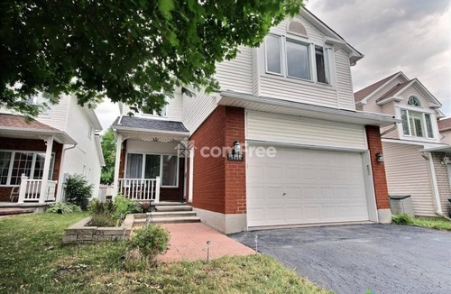 Ottawa Division House | Cozy & Peaceful 5 Bedroom House in Orleans, Ottawa