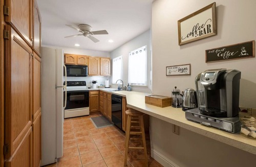 South Side Flats House | Cozy, Pet-Friendly Home in Pittsburgh South Side