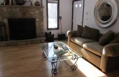 Albrightsville House | ★Cozy Pocono Cottage near Jack Frost & Jim Thorpe★