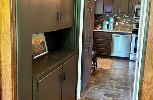Shakespeare Apartment | Cozy Private Stay | Stratford 10min