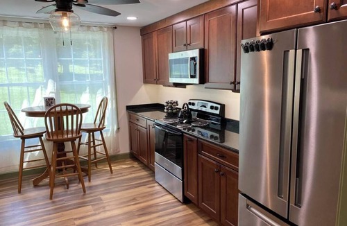 Brockton House | Cozy Retreat, Mountain & River Views, 10 Acres, & Train Service to Jim Thorpe