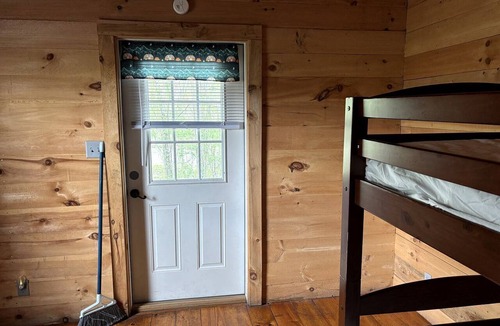 Macedon Cabin | Cozy Rustic Cabin with Fire Ring & Outdoor Seating in Macedon, New York