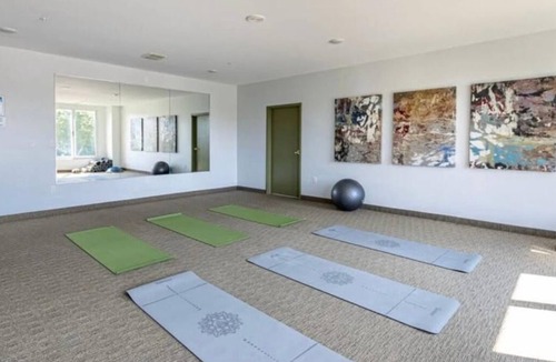 Rosemount Apartment | Cozy Short Term/Long Term Rental Kitchener