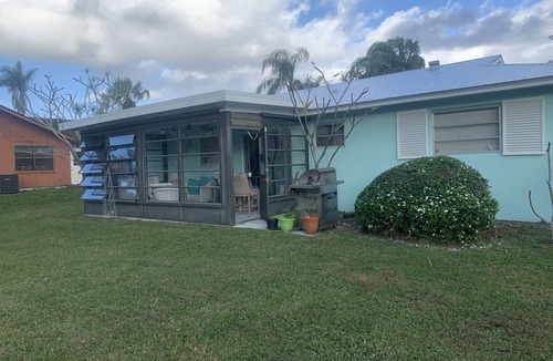 Hobe Sound House | Cozy Southern Florida House 7 minutes from the beach