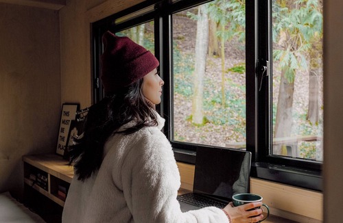 Acton Cabin | Cozy tiny house surrounded by a private forest near Toronto .