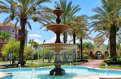 Florida Central Atlantic Coast House | Cozy Townhome in Vista Cay Resort w/ Garage!