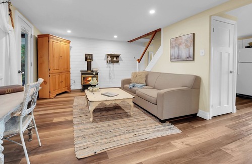 Central Huron Cottage | Cozy Waterfront Cottage!