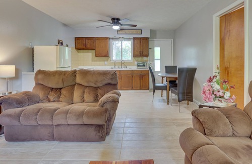Poland Apartment | Cozy Youngstown Apartment w/Central A/C + Heating