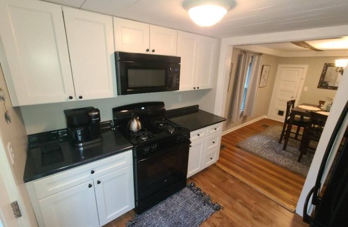 Moravia House | Creekside Cottage in Village of Moravia