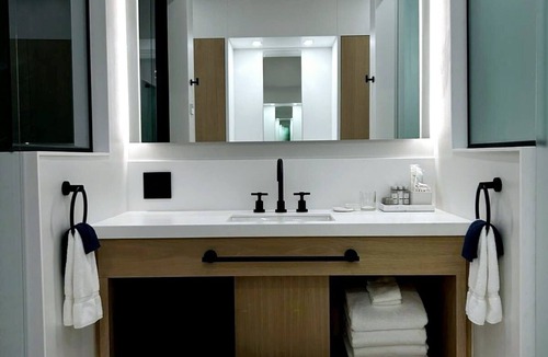 Prince Edward Hotel | Cribs on Main