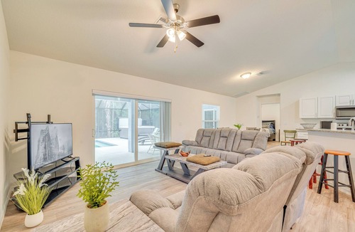 Crystal River House | Crystal River Home w/Lanai + Hot Tub