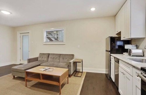 South 7th Ward Apartment | Cute 1bed steps from French Q, Bourbon St & Jazz venues