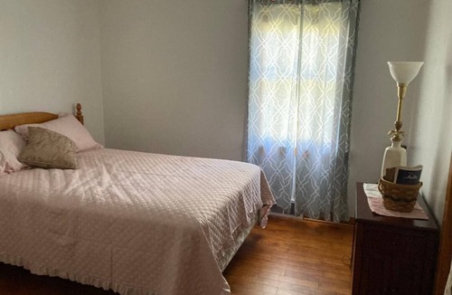 James Creek Bed & Breakfast | cute and spacious brick house with plenty of boat parking
