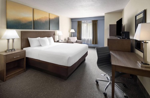State College Hotel | Days Inn by Wyndham Penn State