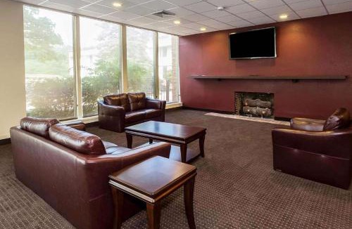 Williamsport Hotel | Days Inn by Wyndham Williamsport