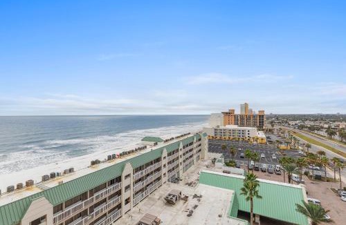 Ortona Park House | Daytona Beach Resort 811