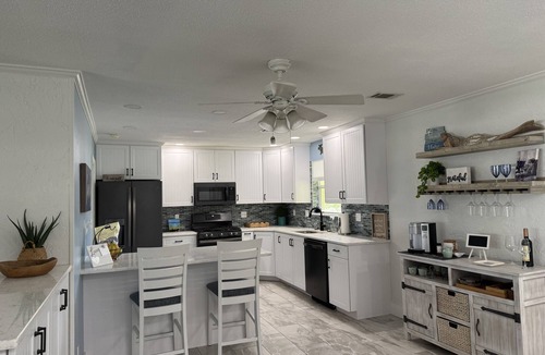 Daytona Beach House | Daytona Beach Shores Retreat | Spa Walk to Beach Intracoastal Sunsets