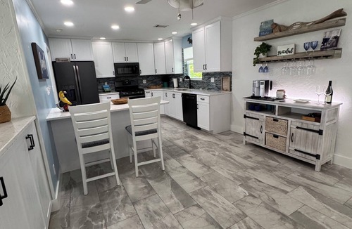 Daytona Beach House | Daytona Beach Shores Retreat | Spa Walk to Beach Intracoastal Sunsets