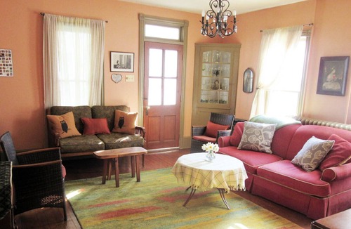 Green Creek House | Delaware Bay Farm House ~ Modern Facilities ~ Charm & Comfort
