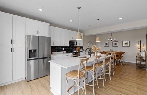 McCandless Township House | Delightful 3-bedroom townhome in Pittsburgh