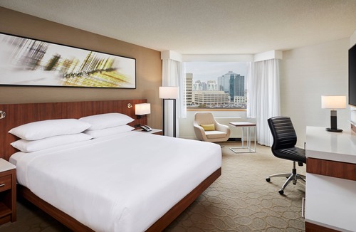 Downtown Mississauga Hotel | Delta Hotels by Marriott Toronto Mississauga