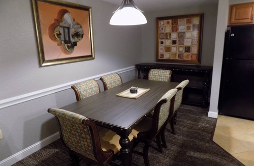 Lake Buena Vista Condo | DELUXE 2 BDRM/2 BATH BONNET CREEK INSIDE DISNEY WORLD SLEEPS 8