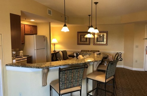 Lake Buena Vista Condo | DELUXE 2 BDRM/2 BATH BONNET CREEK INSIDE DISNEY WORLD SLEEPS 8