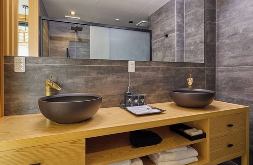 Oishi Hotel | Deluxe JapaneseWestern Room Mt Fuji View OpenAir Bath Included Room only/Minamitsuru-gun Yamanashi