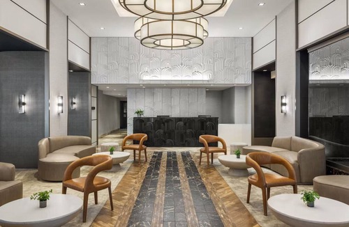 Theater District Hotel | Deluxe King Room at The Muse New York