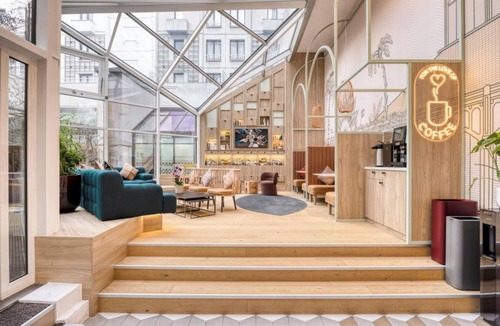 Les Halles Apartment | Deluxe Studio Apartment in Les Halles Paris