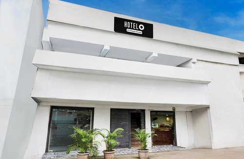Prabhadevi House | DeluxeP.K's Lodging And Boarding