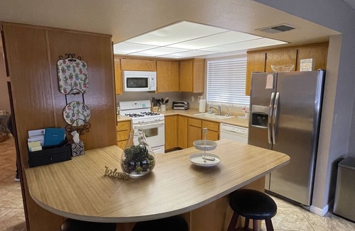 Holiday Shores House | Desert Flower, in Holiday Shores close to River, Casinos, Boat Launch, Shopping