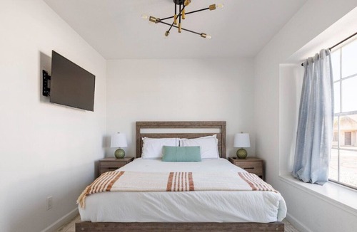 Eagle Hills House | #DesertBohoRetreat w/ Large Backyard and Pool