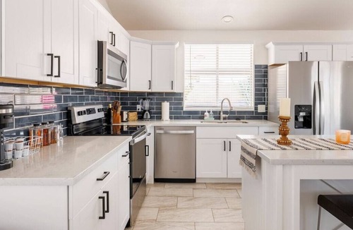 Eagle Hills House | #DesertBohoRetreat w/ Large Backyard and Pool