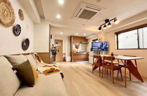 Kamitakada Apartment | Designer 2BR with Japanese & Western Style Near Shinjuku Subway 5-Min up to 6 people