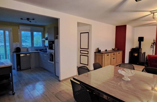 Voulangis House | Detached house for 6, 15 minutes from Disneyland Paris and Val d'Europe