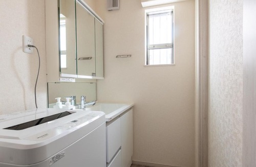 Ojima Apartment | Detached house in Oshima 4chome, one train ride to Shinjuku 大島4丁目