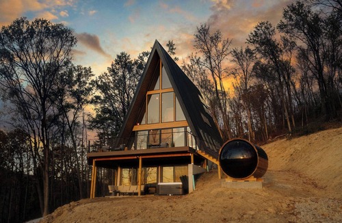 Ligonier House | Diamond View PA: A-Frame~Hot Tub~Sauna~Panoramic Mountain Views