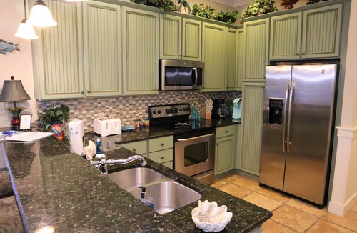 Sandestin House | DISCOUNTED! ~Screened Porch~Free Activities! 2 GOLF CARTS*, Pet Friendly,POOL