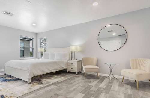 Windwood Bay House | Discover the Magic of Disney: Stay in Our Themed Vacation Home Today!