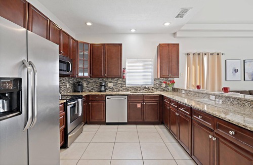 Lake Davenport Estates House | Disney Area 6 Bedroom Vacation Home with Private Pool