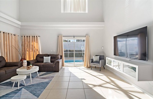 Lake Davenport Estates House | Disney Area 6 Bedroom Vacation Home with Private Pool