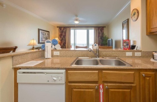 Florida Central Atlantic Coast Apartment | Disney dreams apartment Amazing lake views!