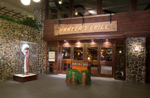 Coupvray Hotel | Disney Sequoia Lodge