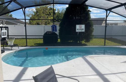 Clear Creek House | Disney Themed House Free Heated Pool close Disney 5br 9bd