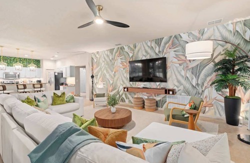 Bellavida House | Disney Themed Resort Home with Lake View