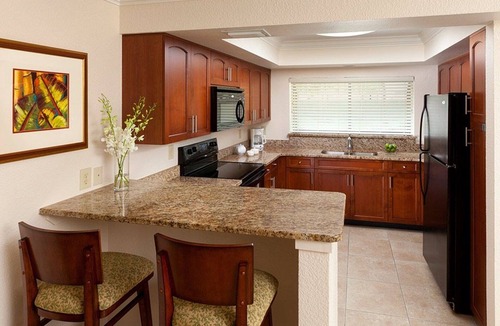 Florida Central Atlantic Coast Condo | Disney -Universal-Sea World Weekly Rental Fri., Sat., Sun. Checkin
