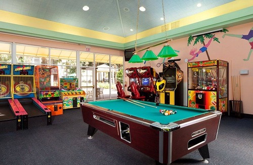 Florida Central Atlantic Coast Condo | Disney -Universal-Sea World Weekly Rental Fri., Sat., Sun. Checkin