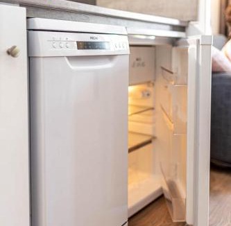 Serris Apartment | Disneyland Appartements familial avec piscine intérieur chauffé, parking gratuit A 5 minutes des parcs