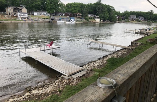 Wasaga Beach Cottage | Dock Life Cottage 9 - Riverside, 2 Bedroom, Wasaga